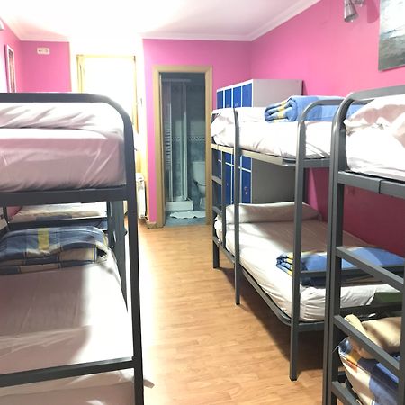 Rc Miguel Angel Hostel Мадрид Екстериор снимка Hostel in Madrid, Spain